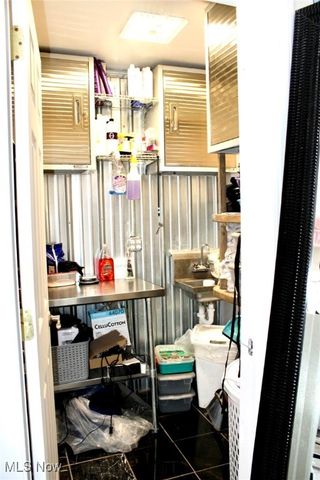 565 S Meridian Road, Youngstown, OH 44509