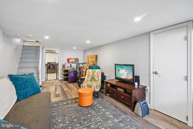 1416 S MARSTON ST, Philadelphia, PA 19146