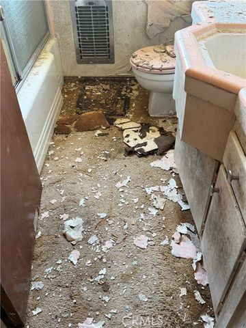 1537 W 180th, Gardena, CA 90248