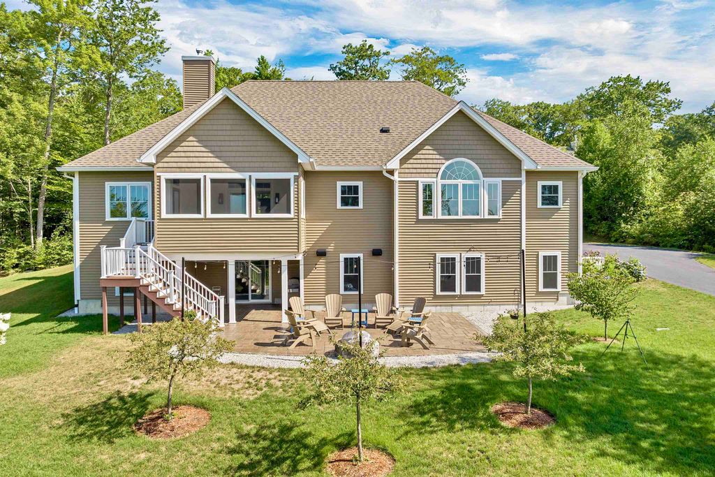 185 Ambrose Way, Wolfeboro, NH 03894
