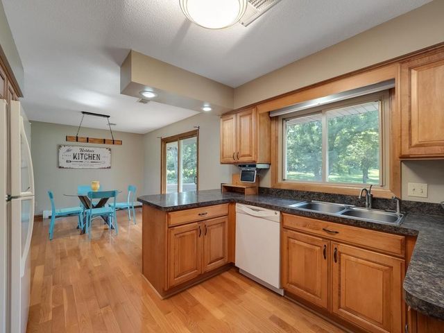 13741 Vinewood Lane N, Dayton, MN 55327