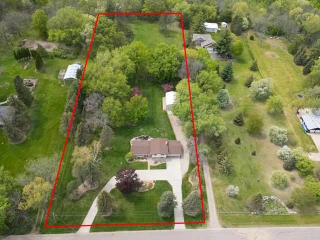 13741 Vinewood Lane N, Dayton, MN 55327
