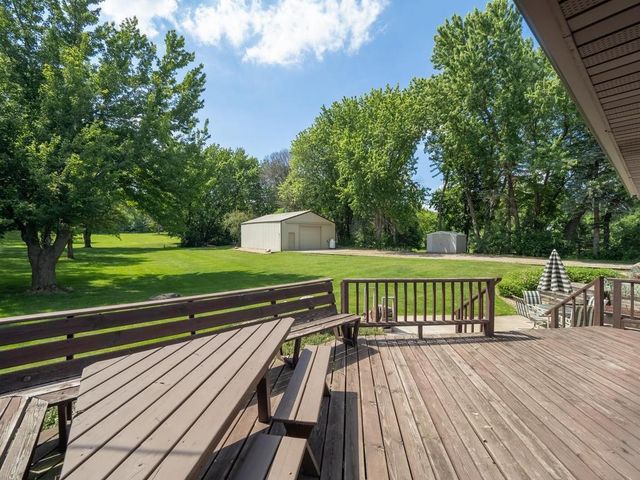 13741 Vinewood Lane N, Dayton, MN 55327