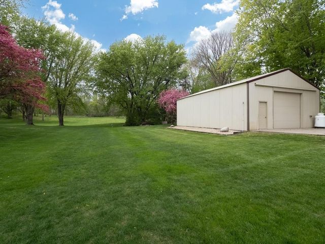 13741 Vinewood Lane N, Dayton, MN 55327