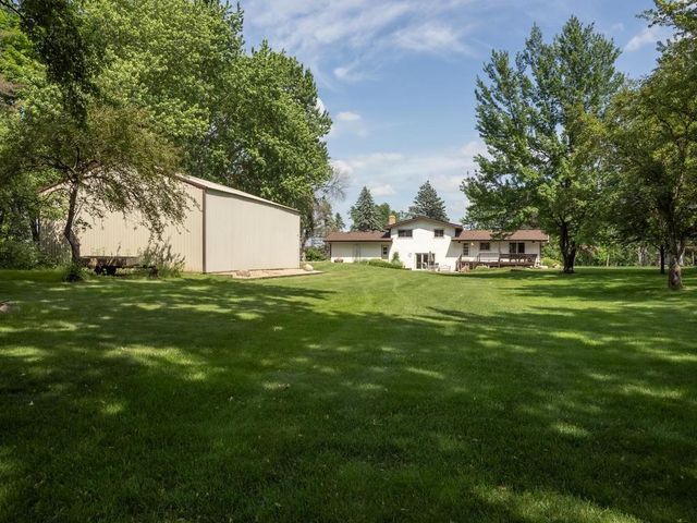 13741 Vinewood Lane N, Dayton, MN 55327
