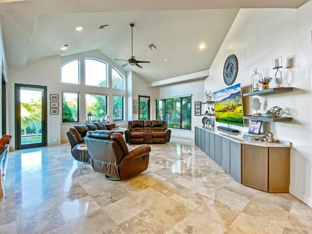 18989 SE Windward Island Lane, Jupiter, FL 33458