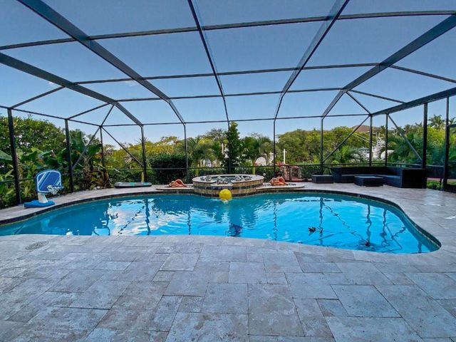 18989 SE Windward Island Lane, Jupiter, FL 33458