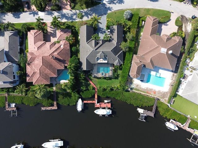 18989 SE Windward Island Lane, Jupiter, FL 33458