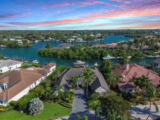18989 SE Windward Island Lane, Jupiter, FL 33458