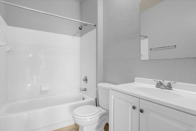 102 VISTA VERDI CIRCLE 100, Lake Mary, FL 32746