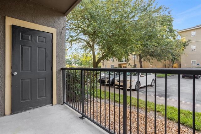 102 VISTA VERDI CIRCLE 100, Lake Mary, FL 32746