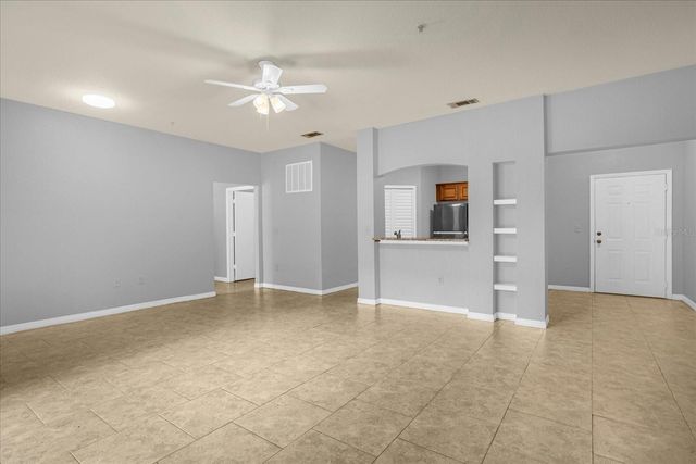 102 VISTA VERDI CIRCLE 100, Lake Mary, FL 32746