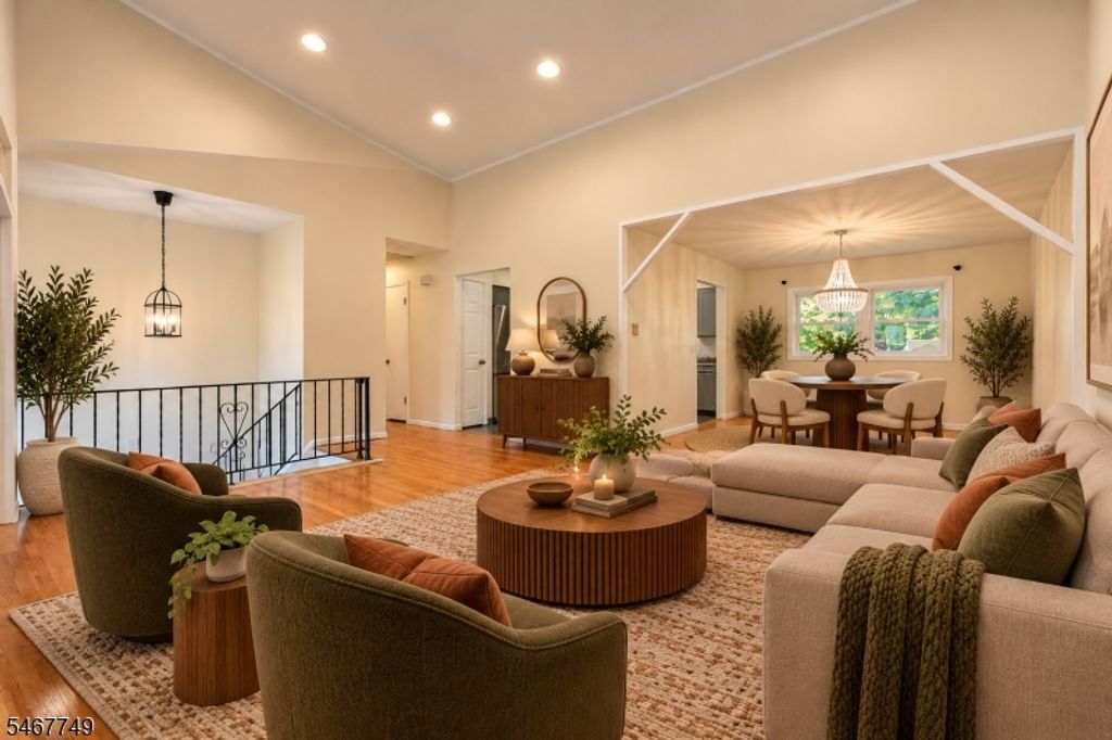 13 Adelphi Trl, Hopatcong Boro, NJ 07843 — photo 2
