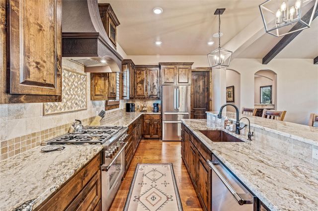 1704 Silverado Drive, Weatherford, TX 76087