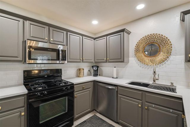 13153 Westpark Place, Oklahoma City, OK 73142