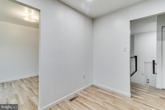 2221 BRIDLE PATH DR, Waldorf, MD 20601