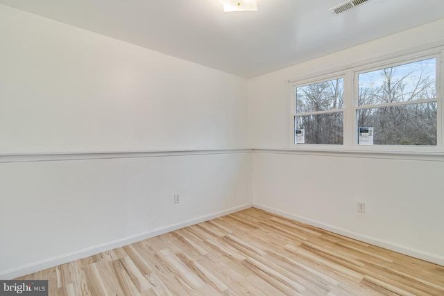 2221 BRIDLE PATH DR, Waldorf, MD 20601