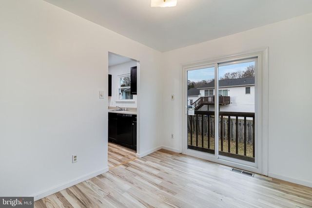 2221 BRIDLE PATH DR, Waldorf, MD 20601