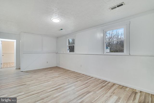 2221 BRIDLE PATH DR, Waldorf, MD 20601