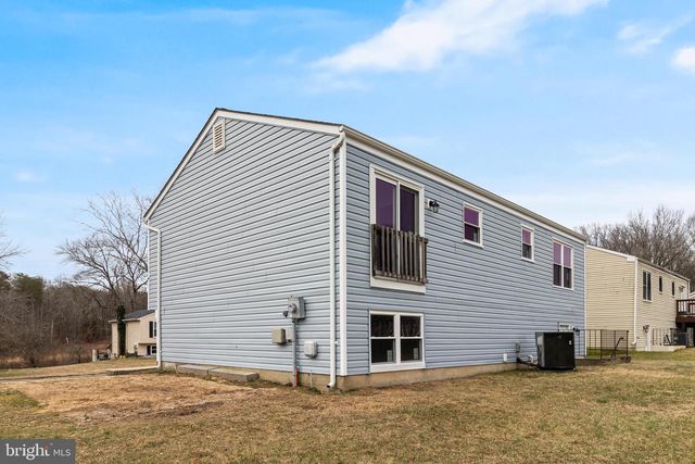 2221 BRIDLE PATH DR, Waldorf, MD 20601