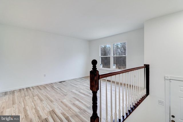 2221 BRIDLE PATH DR, Waldorf, MD 20601