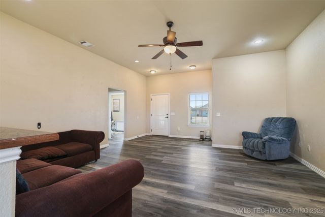 112 Swiss, Calera, OK 74730