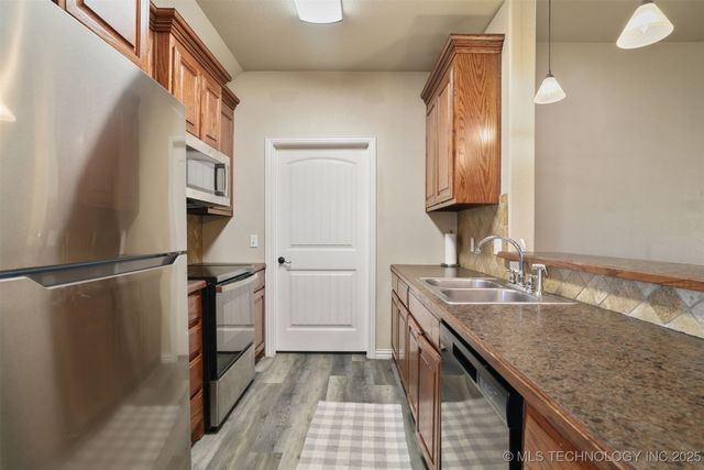 112 Swiss, Calera, OK 74730