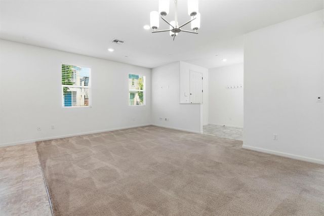 9911 Del Surf Ln, Elk Grove, CA 95757