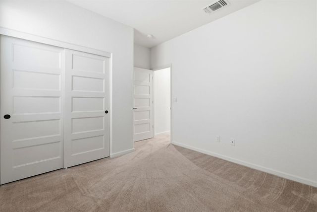 9911 Del Surf Ln, Elk Grove, CA 95757