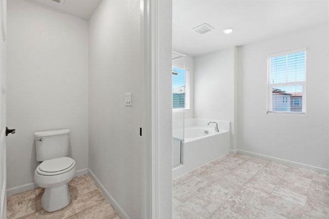 9911 Del Surf Ln, Elk Grove, CA 95757