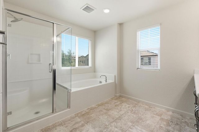 9911 Del Surf Ln, Elk Grove, CA 95757