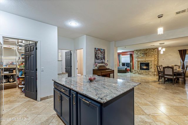 3703 E Capriole Place, Tucson, AZ 85739