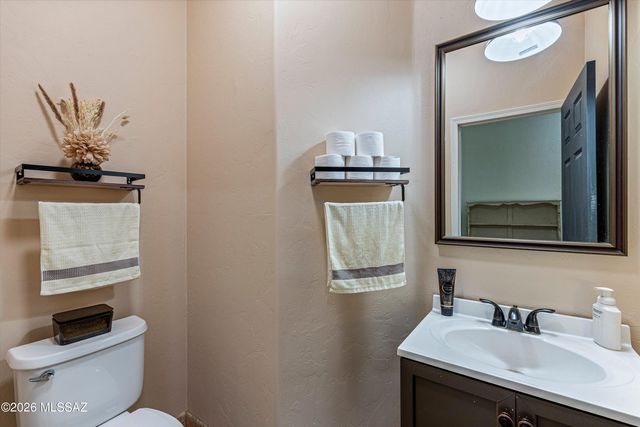 3703 E Capriole Place, Tucson, AZ 85739