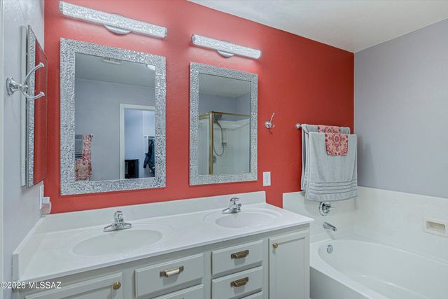 3703 E Capriole Place, Tucson, AZ 85739