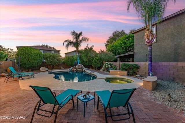 3703 E Capriole Place, Tucson, AZ 85739