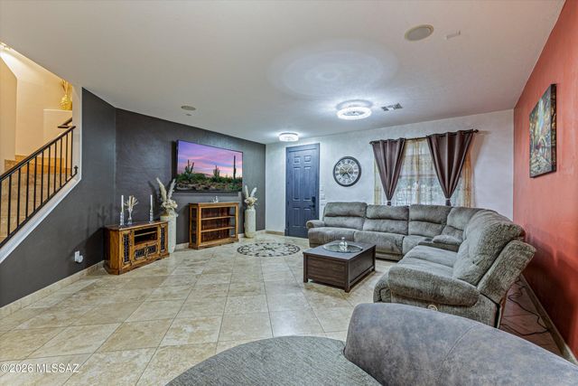 3703 E Capriole Place, Tucson, AZ 85739