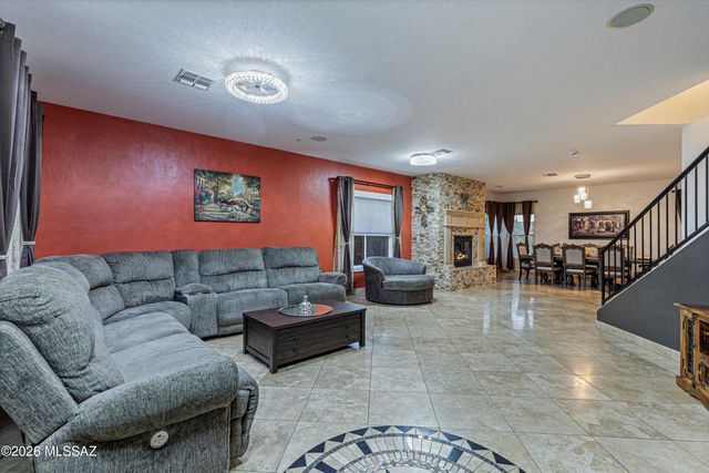 3703 E Capriole Place, Tucson, AZ 85739