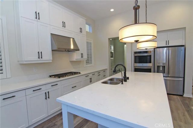 25110 Citron Lane, Canyon Country, CA 91387