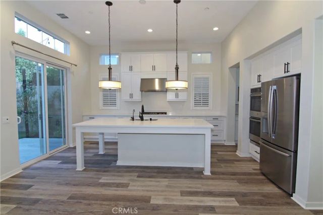 25110 Citron Lane, Canyon Country, CA 91387
