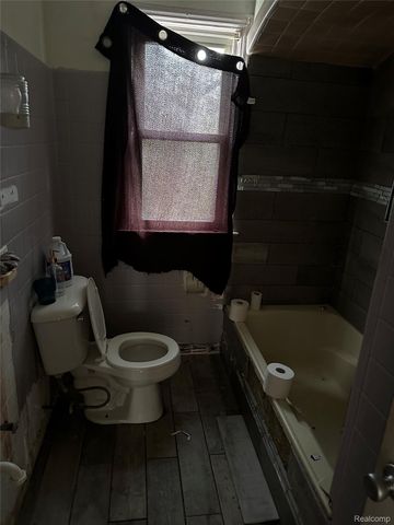 1909 Justine Street, Inkster, MI 48141