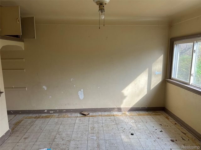 1909 Justine Street, Inkster, MI 48141