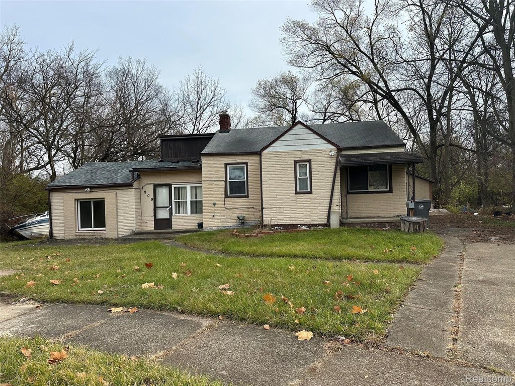1909 Justine Street, Inkster, MI 48141