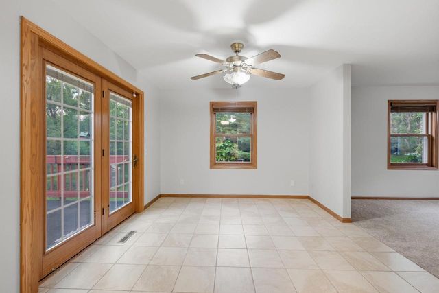 504 County Road N, Stoughton, WI 53589