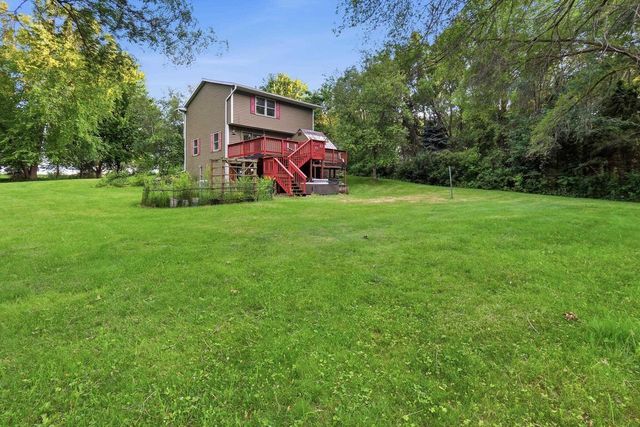 504 County Road N, Stoughton, WI 53589