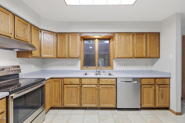 504 County Road N, Stoughton, WI 53589