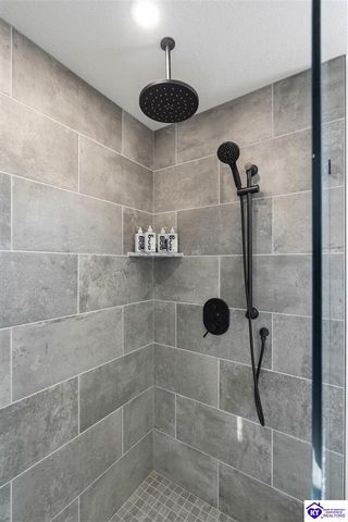 120 Sunday Silence Court, Elizabethtown, KY 42701