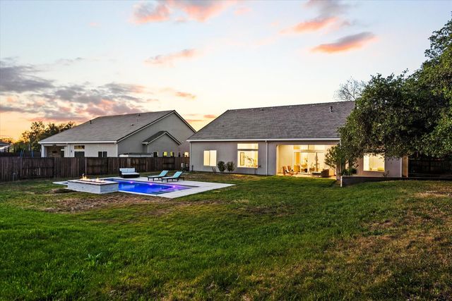 4006 Nellia Ct, Rocklin, CA 95677