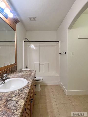 1476 Taia Place, Idaho Falls, ID 83402