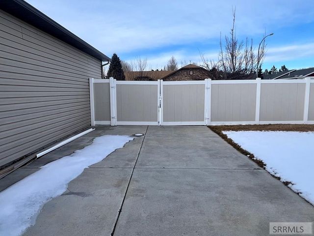 1476 Taia Place, Idaho Falls, ID 83402