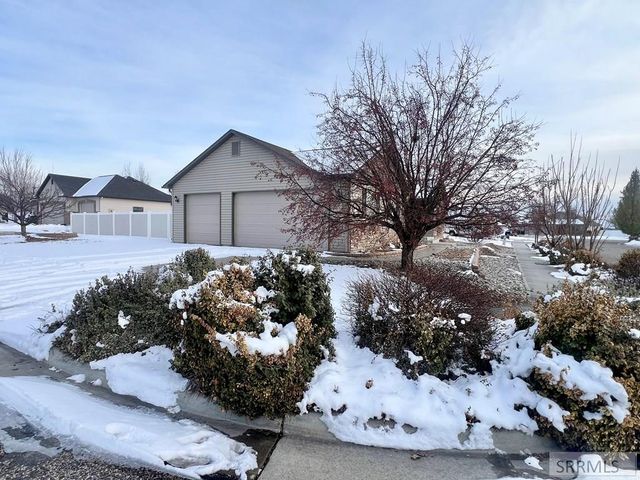 1476 Taia Place, Idaho Falls, ID 83402